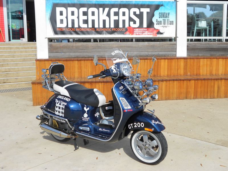 Lambretta Gt200 History - A Steel Body, Interchangeable Side Panels, Aluminium Garnish And An Undisputed Lambretta Design.