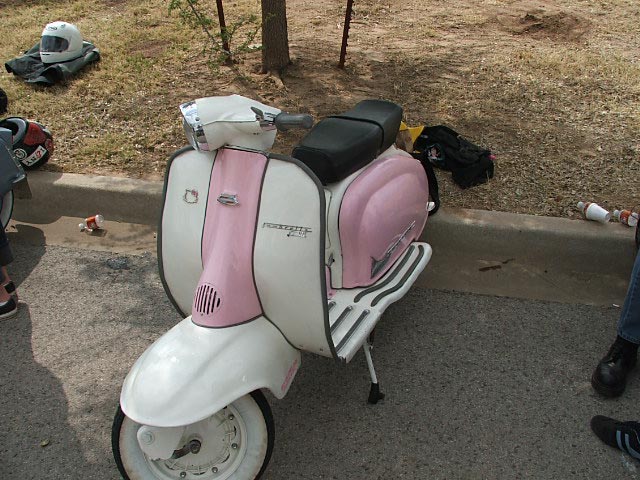 Scoots 004.jpg Scoots 004.jpg