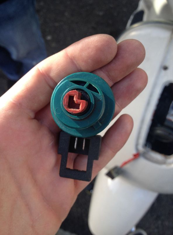 Modern Vespa Ignition switch??