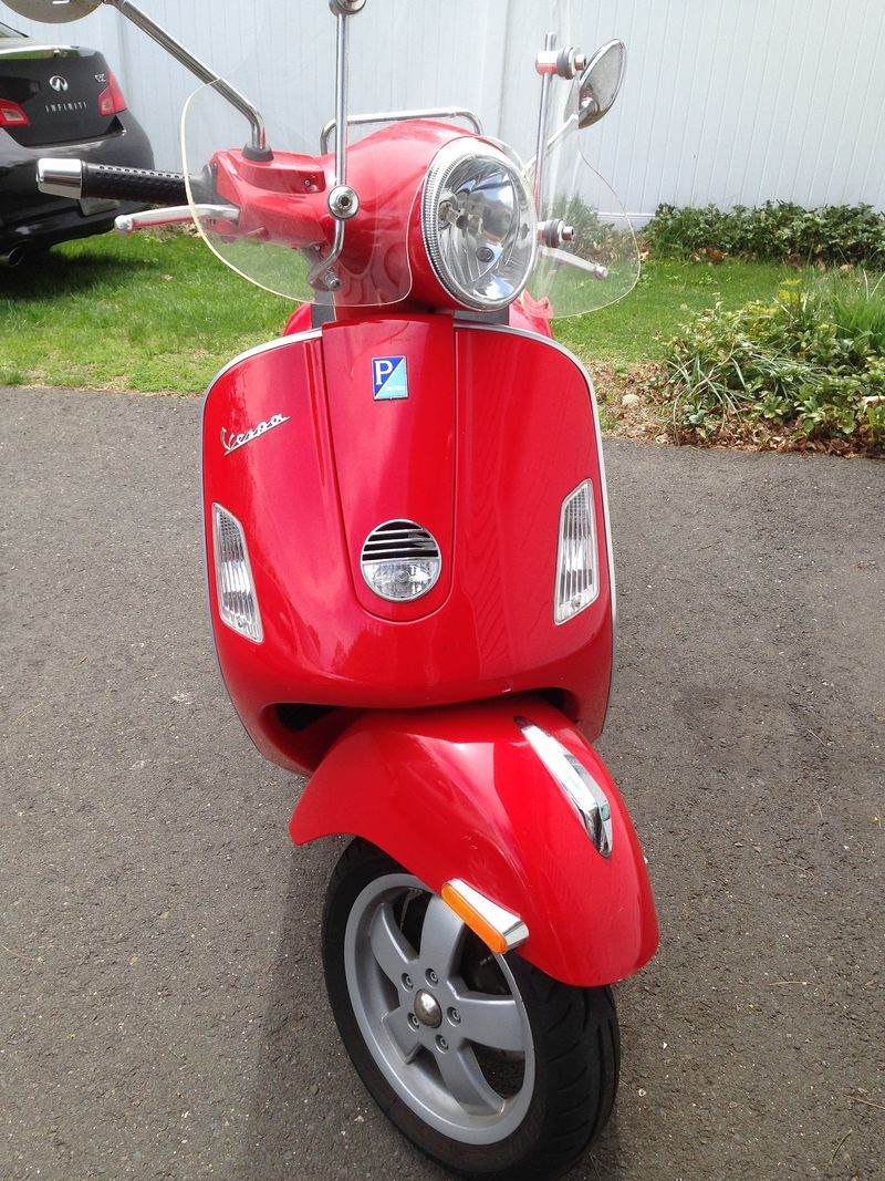 GTS250-Front.jpg GTS250-Front.jpg