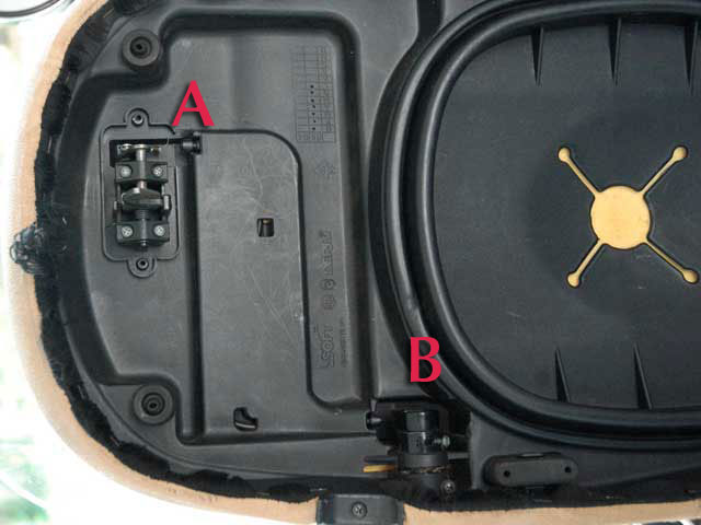 lxseat02.jpg lxseat02.jpg