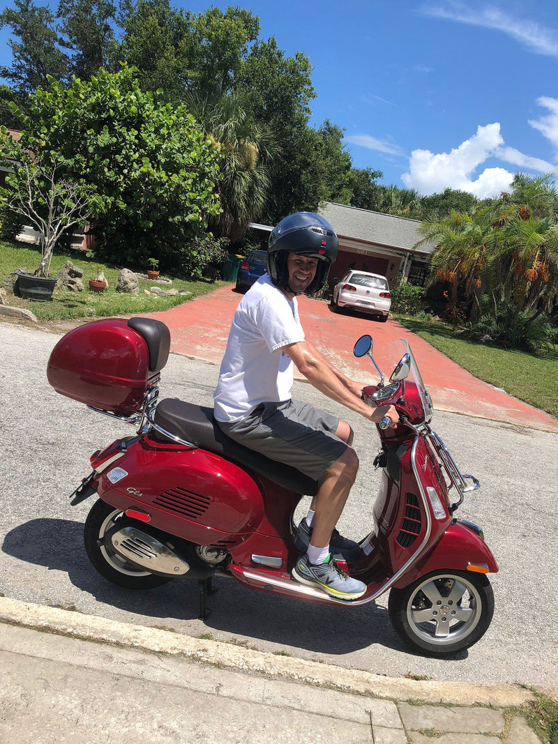 vespa.jpg vespa.jpg