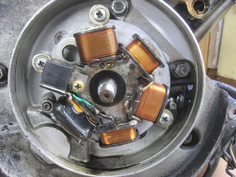 Modern Vespa Ignition mark, where?