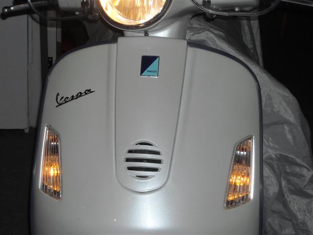 Modern Vespa Running Lights For The 300