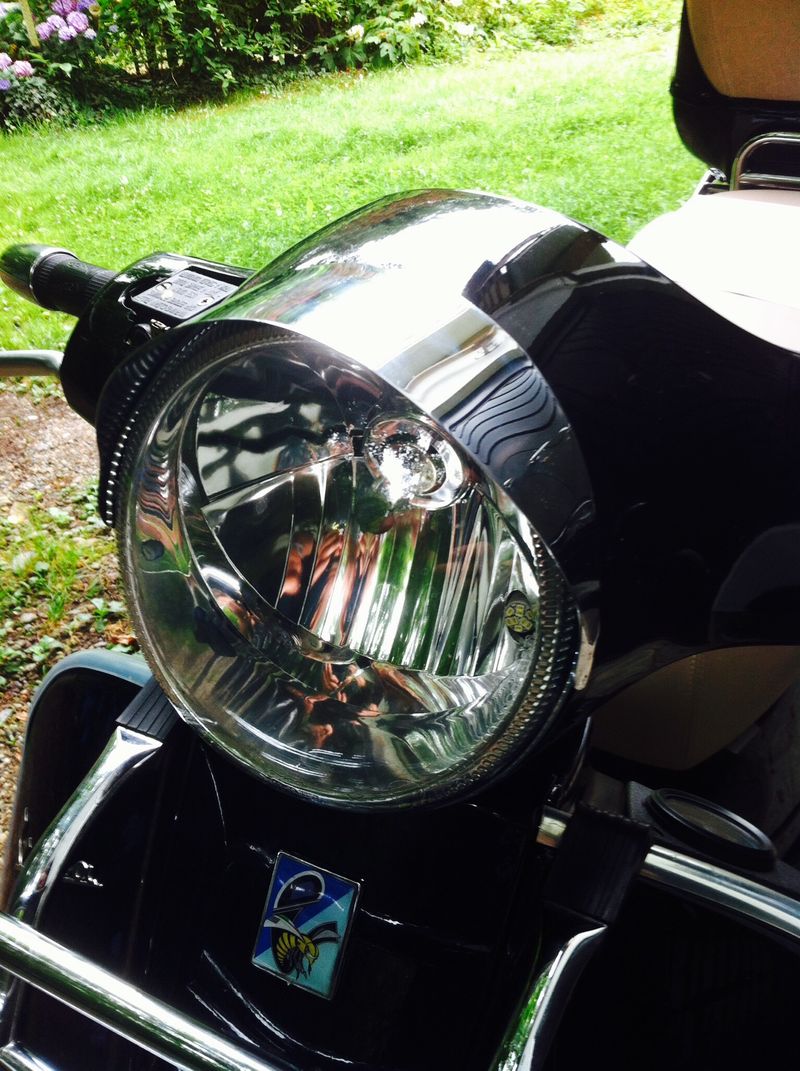Modern Vespa Headlight visor