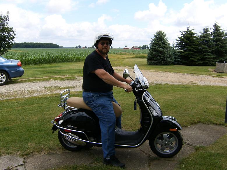 2006 vin numberd 250 GTS with 2007 title .

I got the helment from Bobby in SBVespa :)