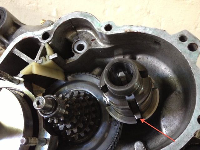 This came out easily, but when I was putting the replacement in it seemed more fiddly. Not sure why. could be the slight wearing of the old cruciform? Anyway, I jiggled around a bit and in it popped.