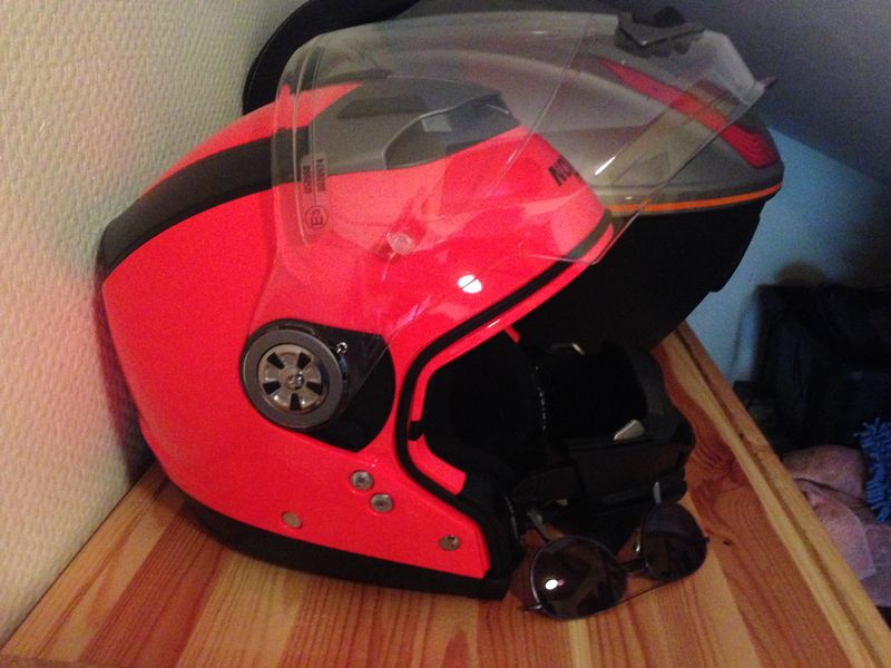 My helmet, super happy