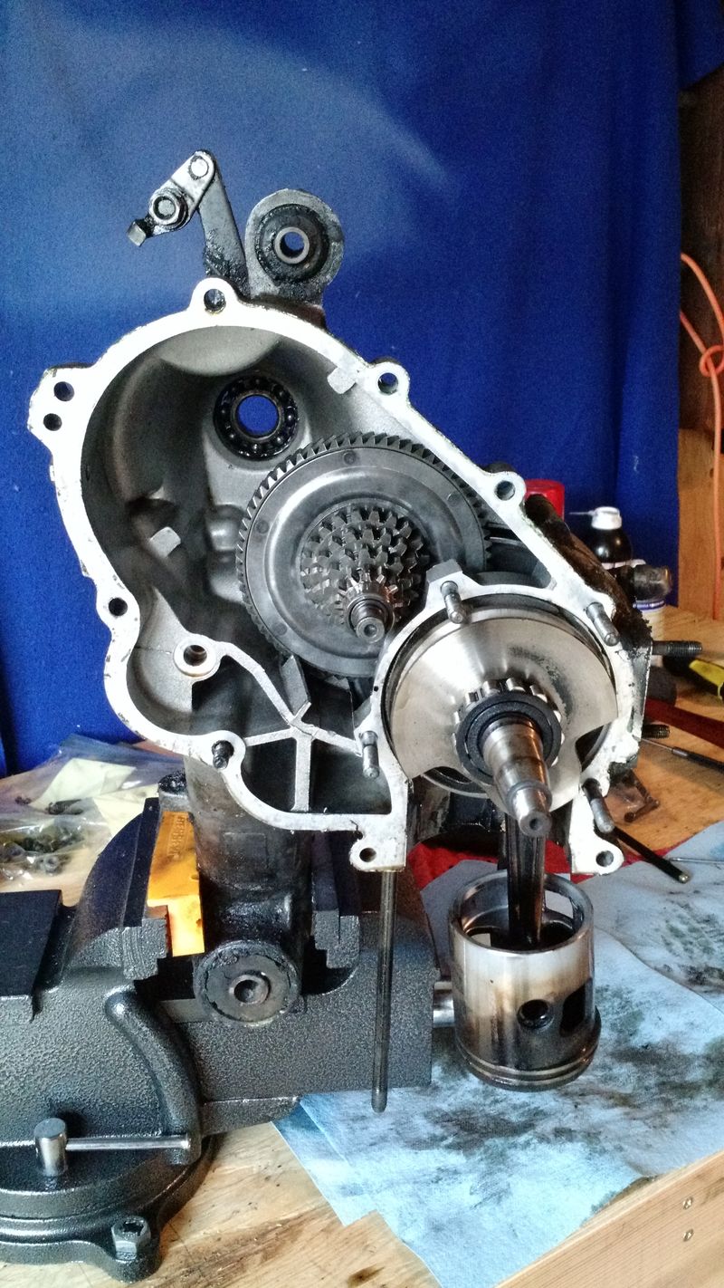Vespa Rally Engine Modern Vespa : Rally 200 engine rebuild