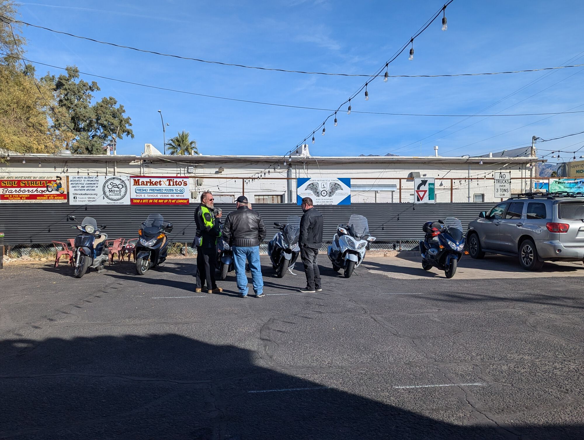 Small group at Gear Shifters. I guess people had better things to do than go scootin'?