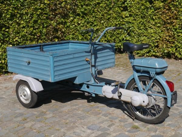 OG Reverse Ape.

Picture from vespa-ciao.nl