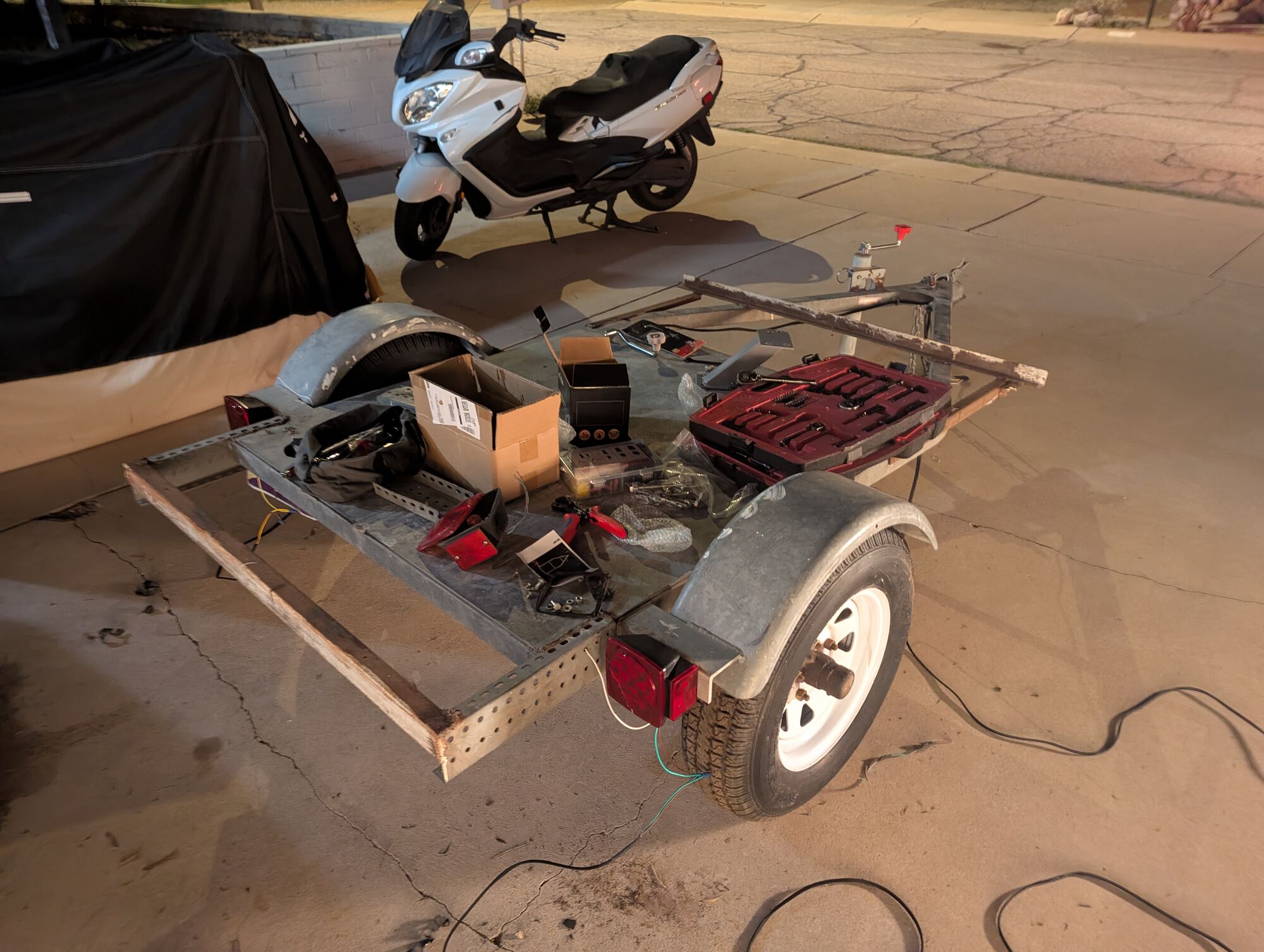 Not sure what the core trailer was meant for. I thought it was from '78, but records show '13. Now, no electrical tape or wire nuts. Waterproof connectors to reduce overall jankiness.