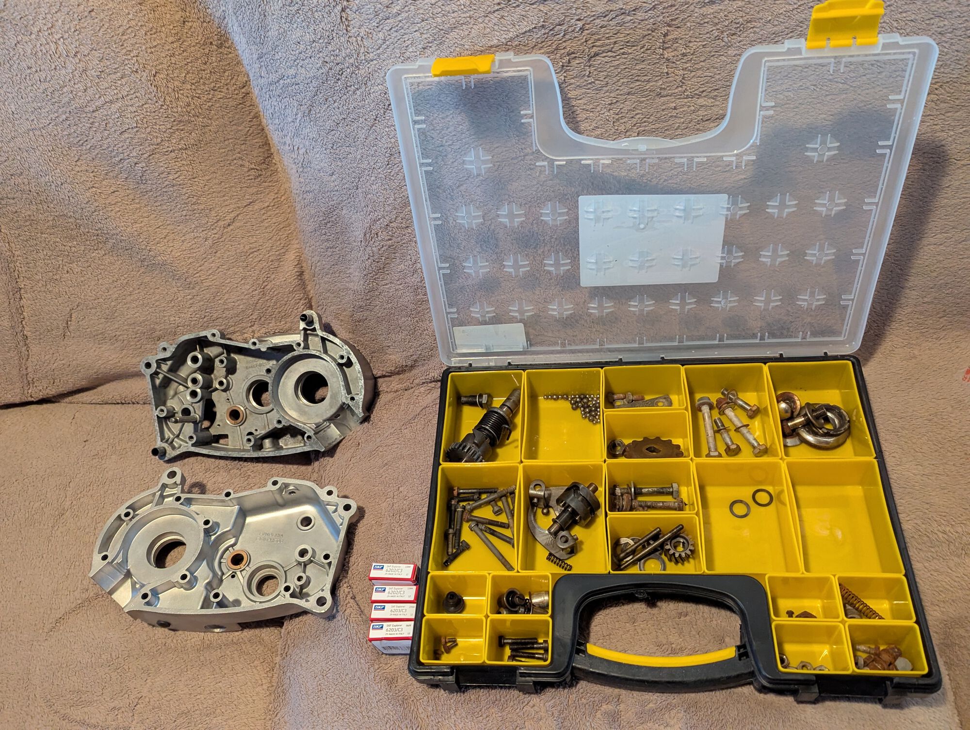 It'll look great on the coffee table once assembled. Then it'll probably bug me until I get the chassis sorted. Chassis is getting tapered bearing races modified to suit before going to powdercoat.