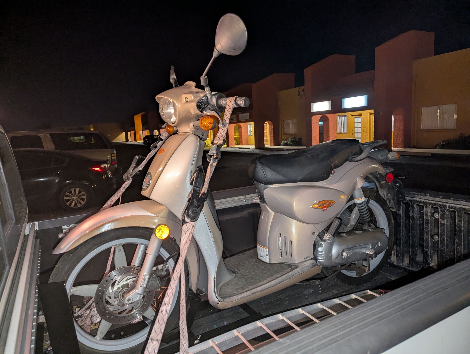 '01 Aprilia Scarabeo 50.