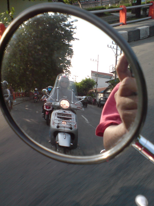 side by side with GTV250ie