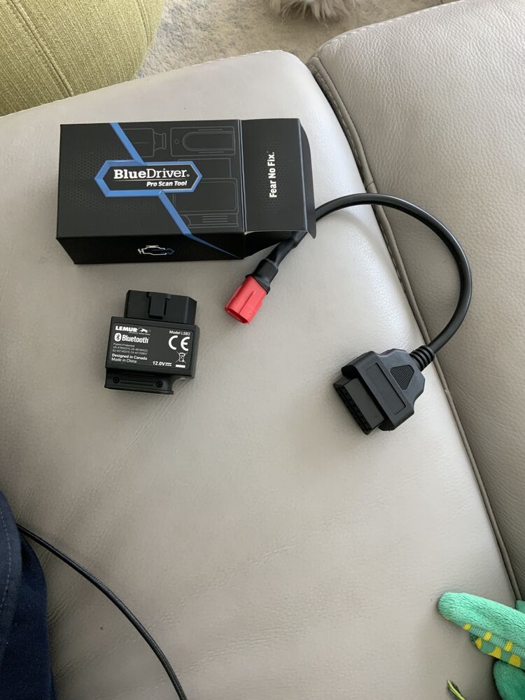 BlueDriver scan tool and adapter cable for Vespa