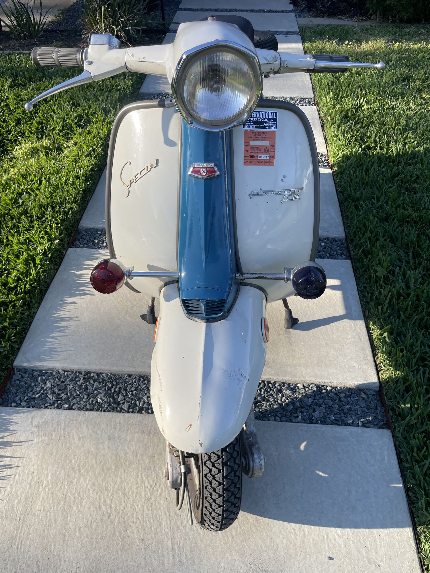 The original paint is very solid.