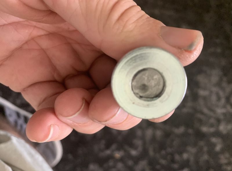 That's not supposed to be inside the flywheel nut. Ahem.