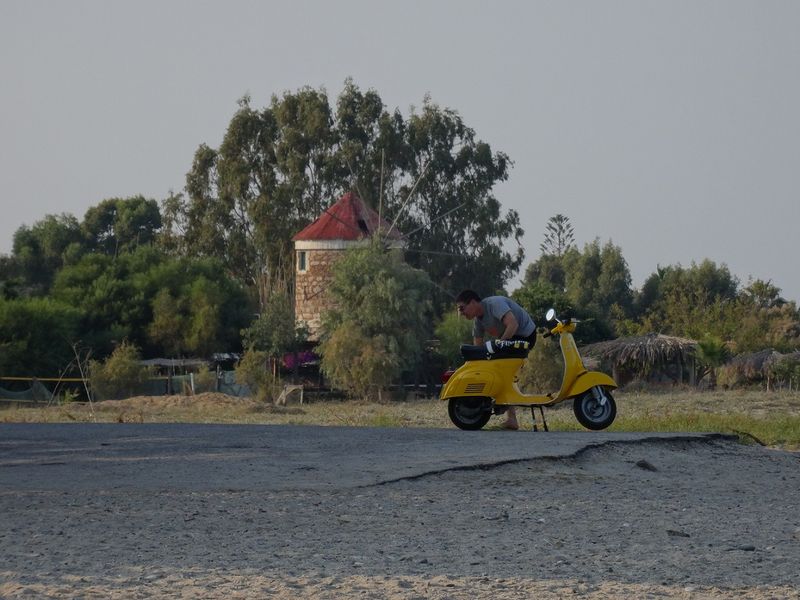 Modern Vespa Kos Smally paradise