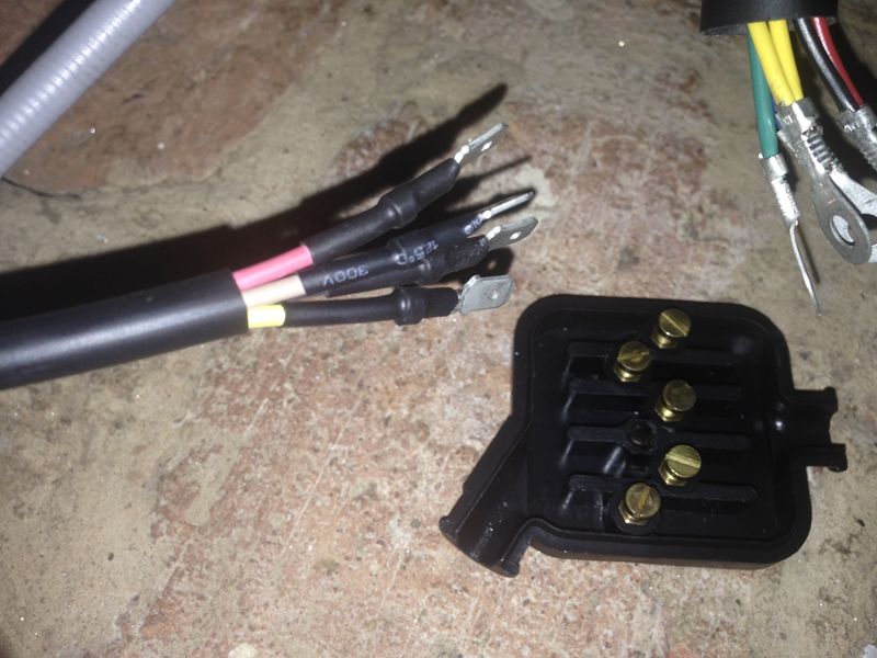 Modern Vespa : Wiring help- confused!