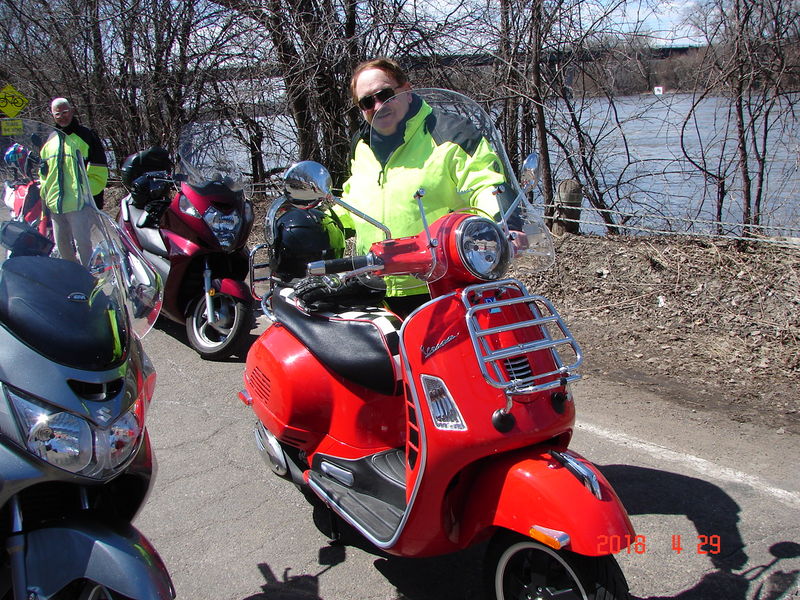 My Dragon Red Vespa