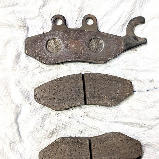 Modern Vespa front brake pad fell off