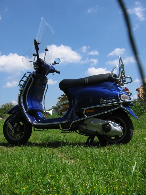 2002 ET4 150