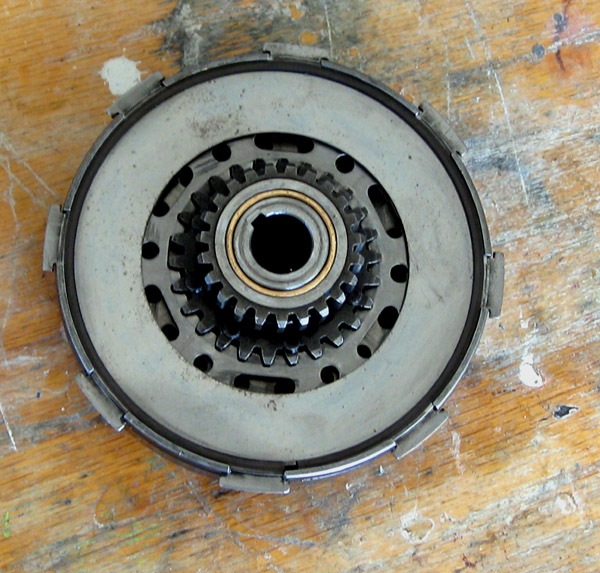 Modern Vespa Grabby clutch removed, now what?