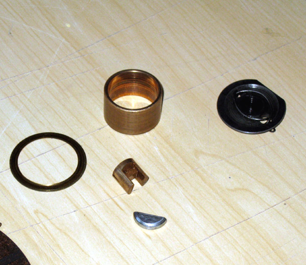 Modern Vespa Grabby clutch removed, now what?