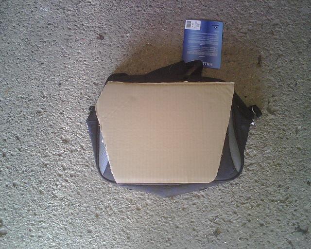 Here you can see what parts of the bag I would need to cut off to make it fit.