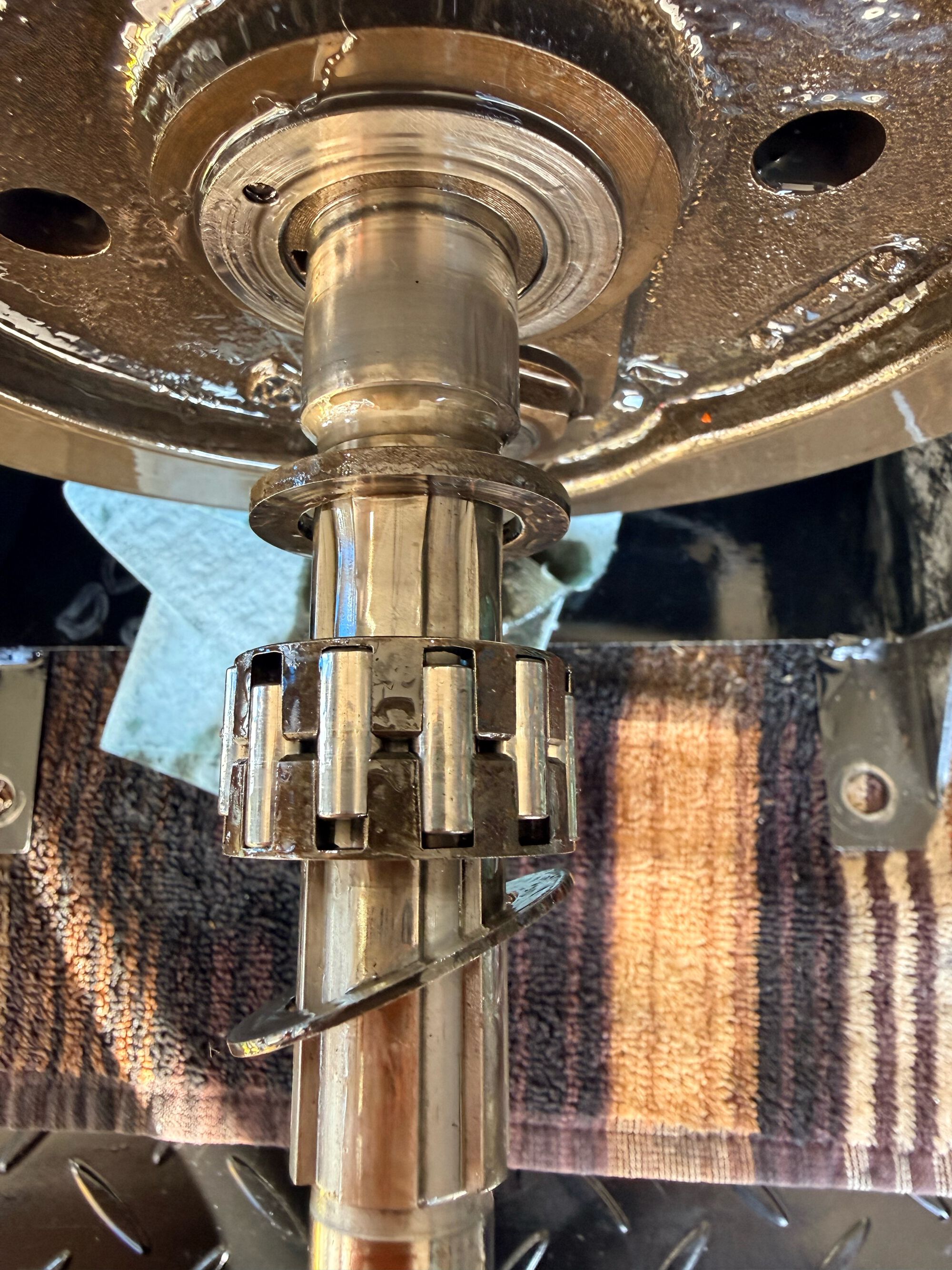 The pinion side bearings look good.