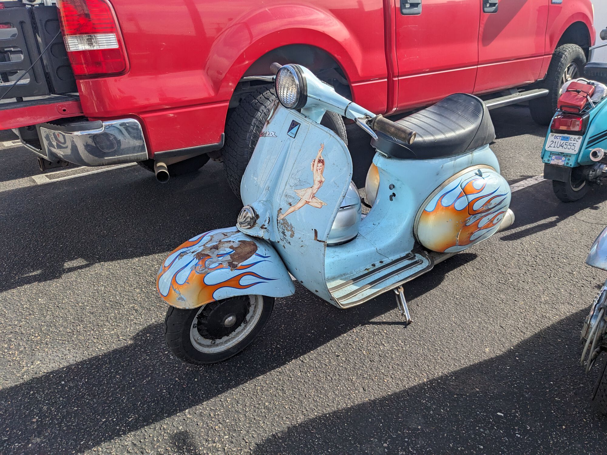 I think I need to do a flame job bike.  I love this thing.