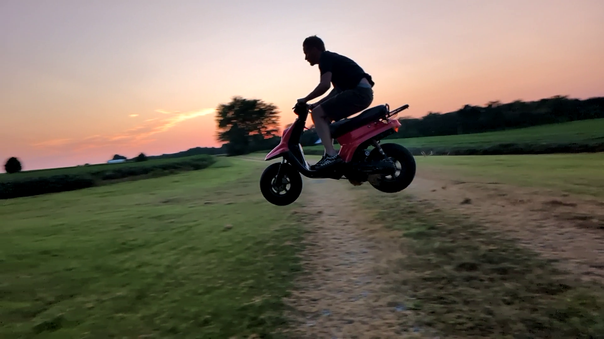 JJ catching solid air. Still not a Vespa.
