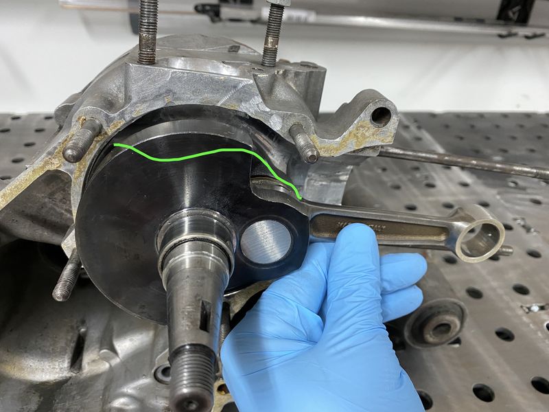 Here is TDC(ish). the crank is about halfway through the open phase for the inlet.  There is no opening or closing point near the inlet when crank nears TDC.  Hmmm.