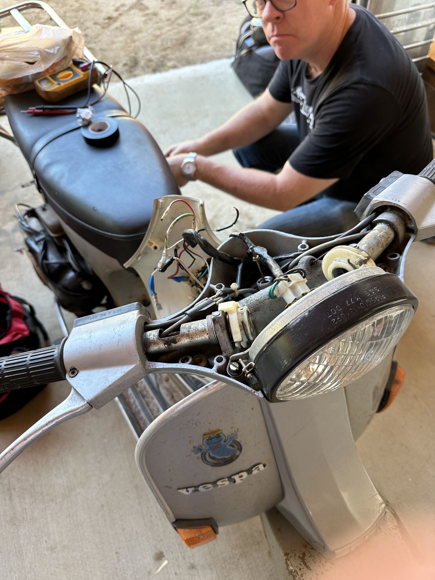 During the unload and prep for exit, Chandler caught the scoot on fire.  (well, hooked up the battery and the wiring harness had an existential meltdown from tunnel to headset.). ¯\_(ツ)_/¯