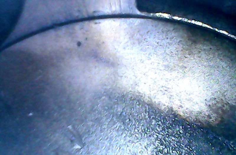 First look - not black to the edge - its lean...  and there is some evidence of piston degradation