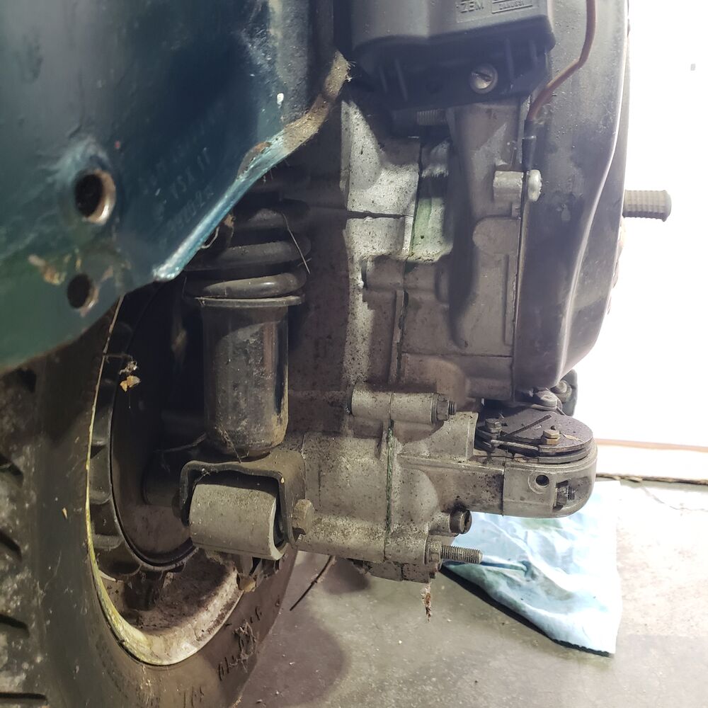 Back of motor is very clean.  Motor build looks good.