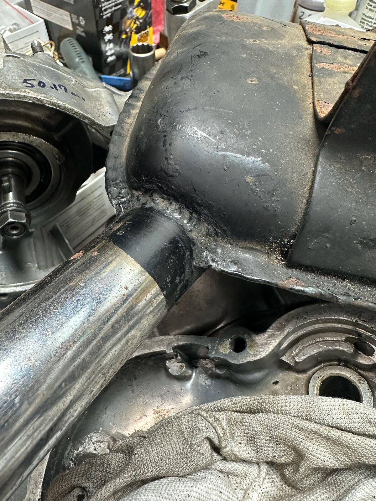 Muffler stinger closeup