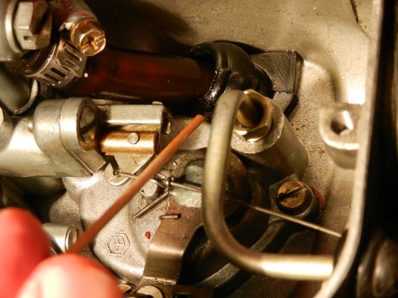 The oil line and the fuel line are wet at their entrances to the oil pump and throttle body