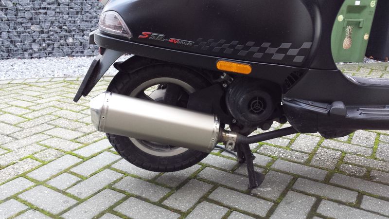 Modern Vespa : My 2013 S80 4t with sports exhaust