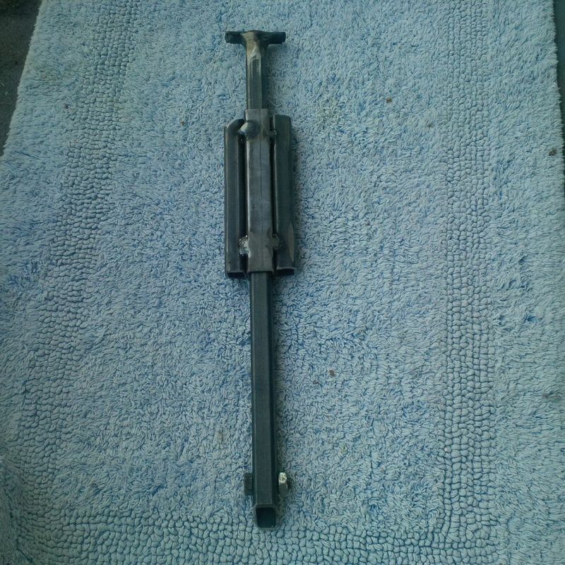 The second bearing cup removal gadget, its about four times bigger than the original one which snapped!