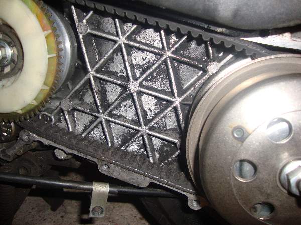 Only 50 miles use and this is the black belt dust worn off the belt already, top speed has already reduced as the belt has narrowed.