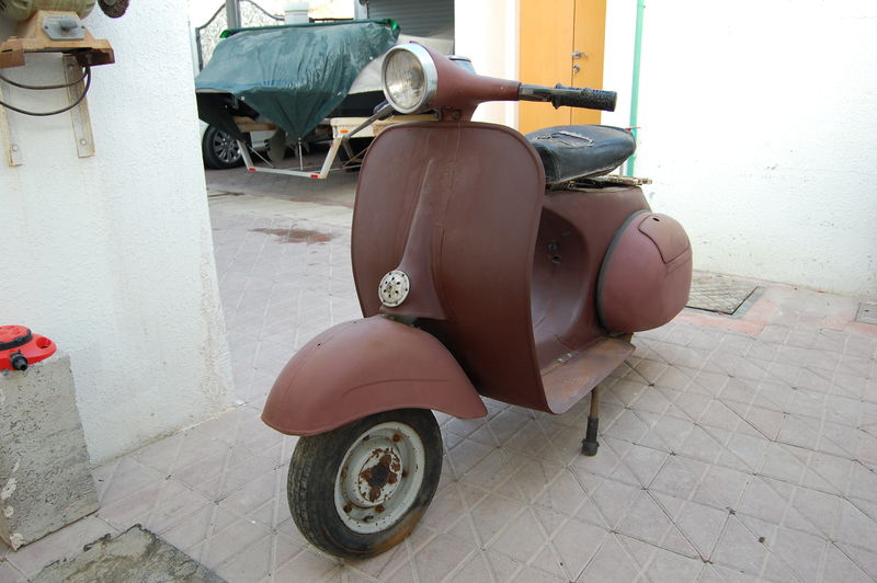 Modern Vespa Restoration Project