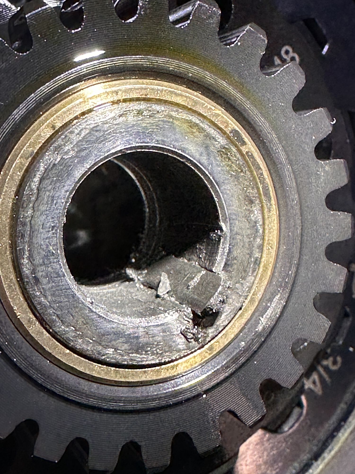 Here's the one that sits in the threaded section of the crank