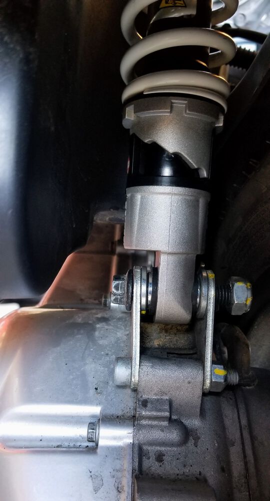 Do I have the correct offset? Looking at rear left shock.