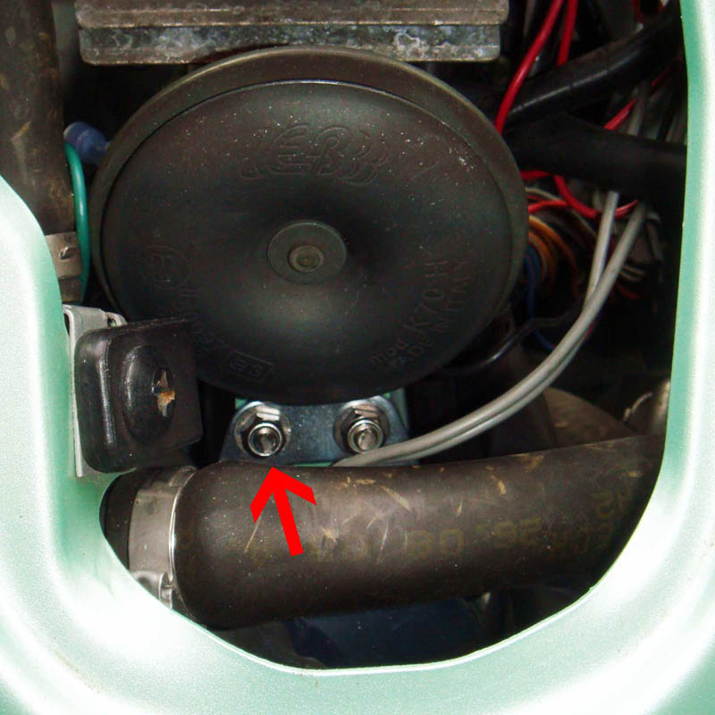 Modern Vespa yet another horn GT200L