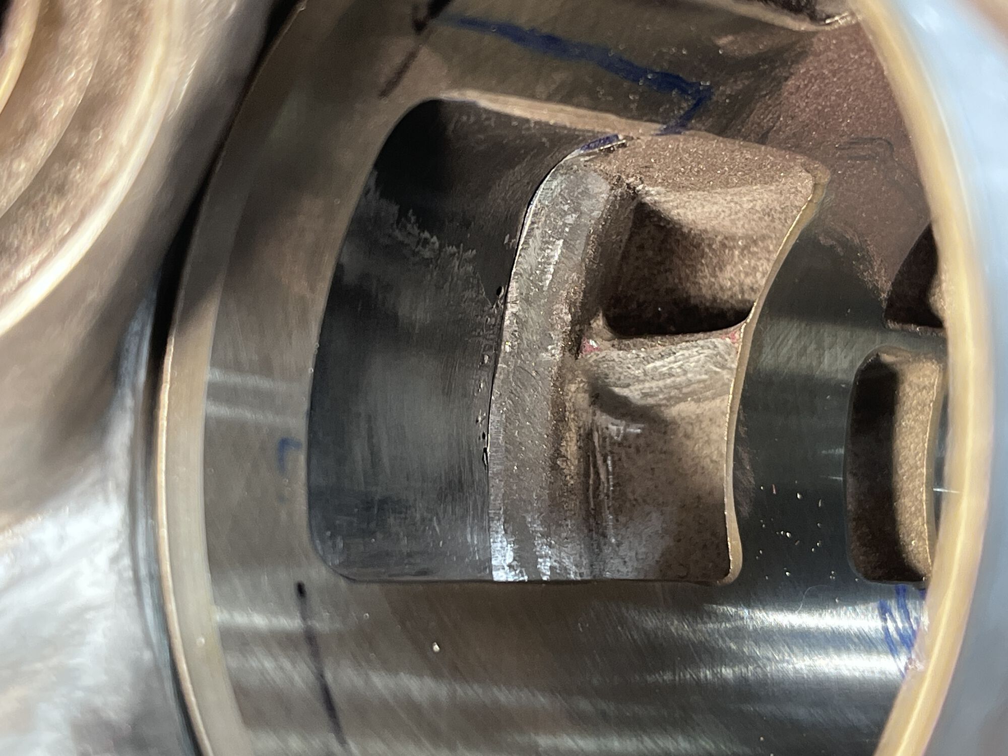 Transfer clutch side, matched to case