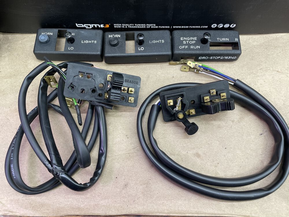 Lets start fresh with a pair of brand new Grabor switches.