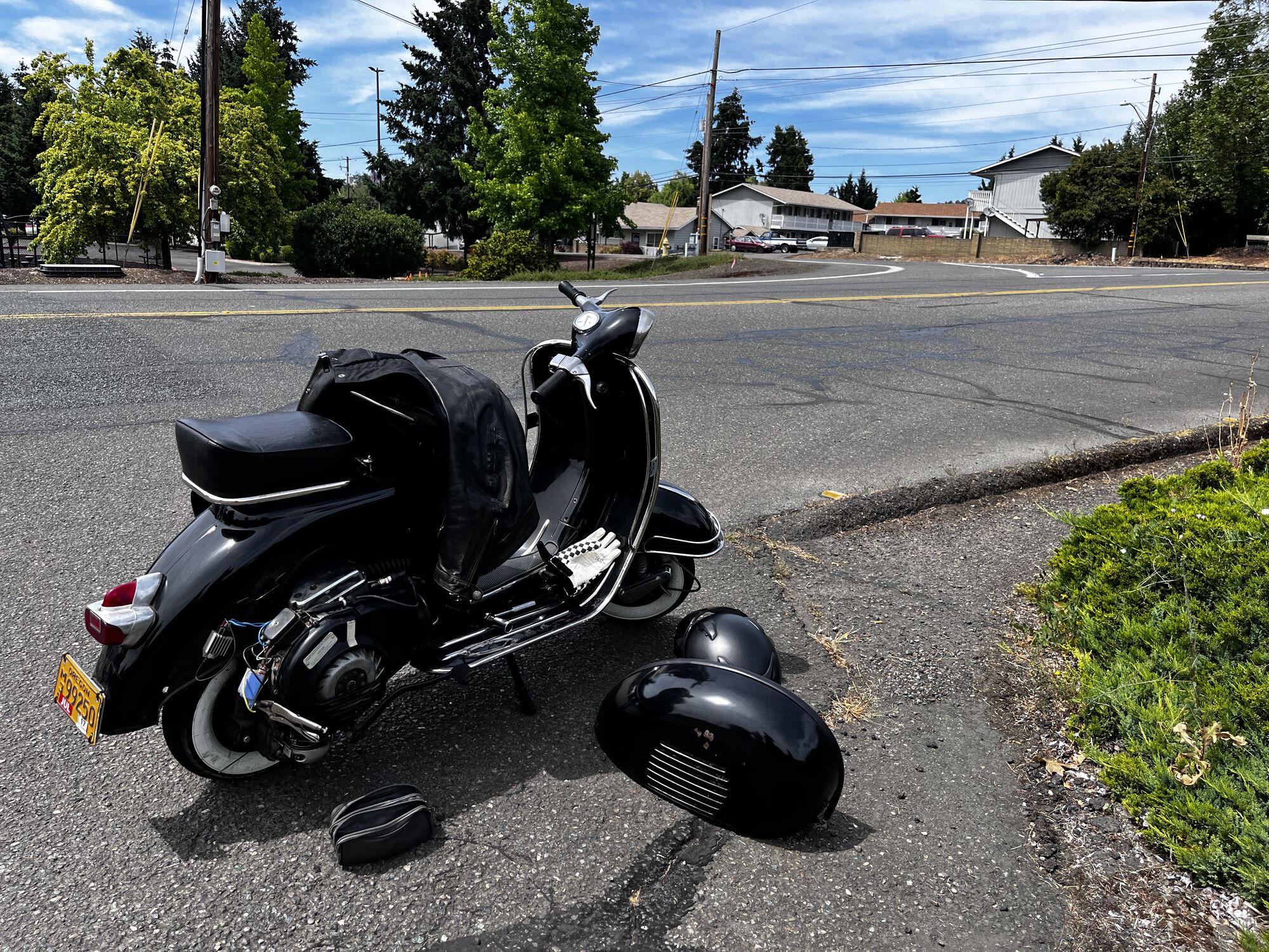 stalled out burnt out cdi. I live across the street. Almost made it!