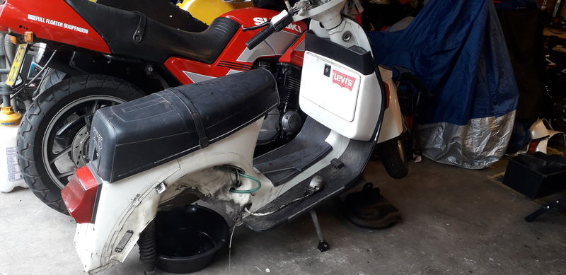 Paella burner sat with its new boots on ready for the engine to go back in...